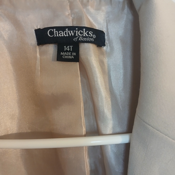 Women's Cream Blazer - Picture 3 of 8